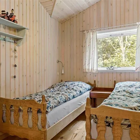 10039-nykobing-sj-rishoj-sidevej-9 * Nakke